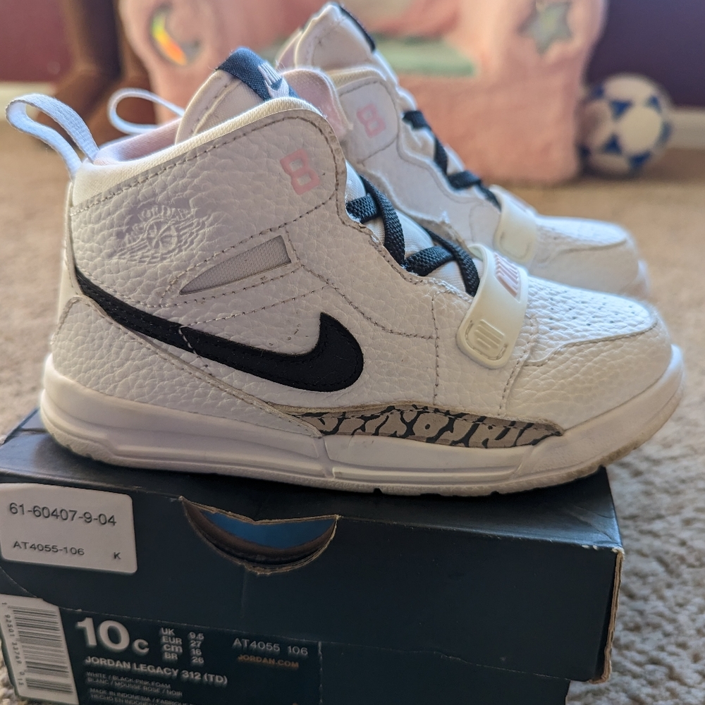 10c nikes